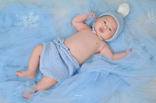 江阴宝宝脚热怎么回事